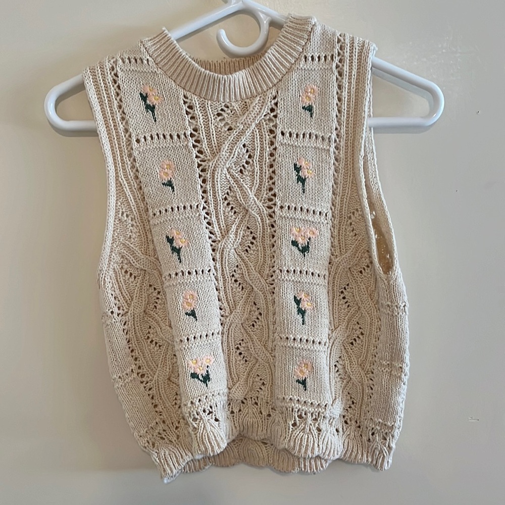 zara embroidered sweater vest